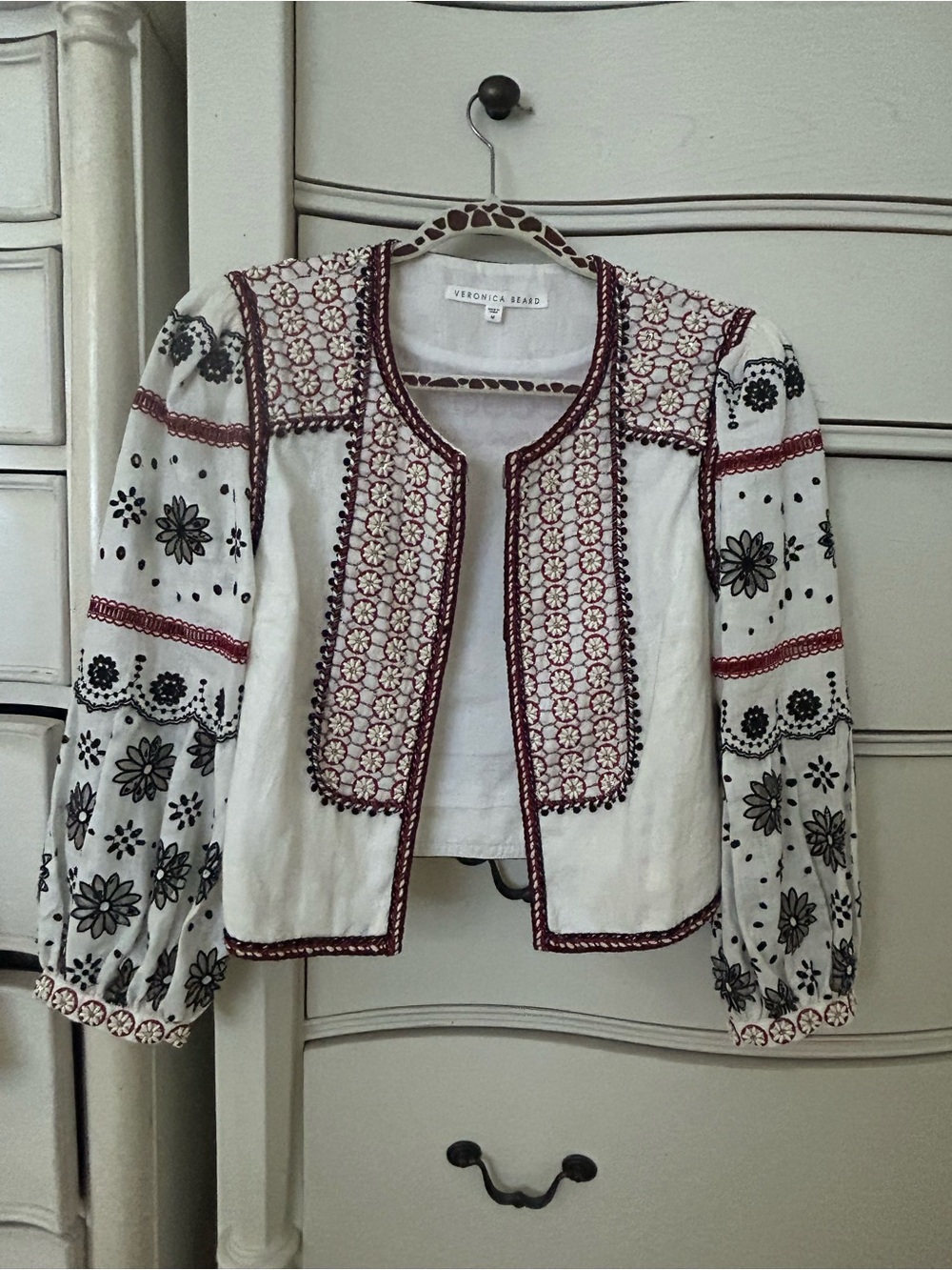 Veronica Beard White Embroidered Jacket with Burgundy and Black Accents - Picture 1 of 10